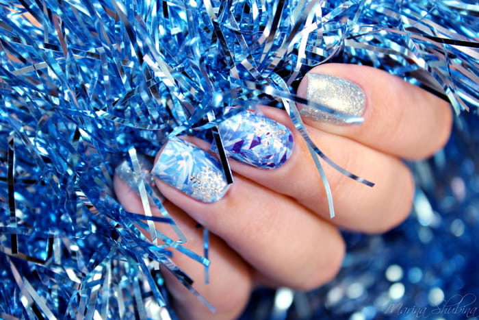 новогодний маникюр