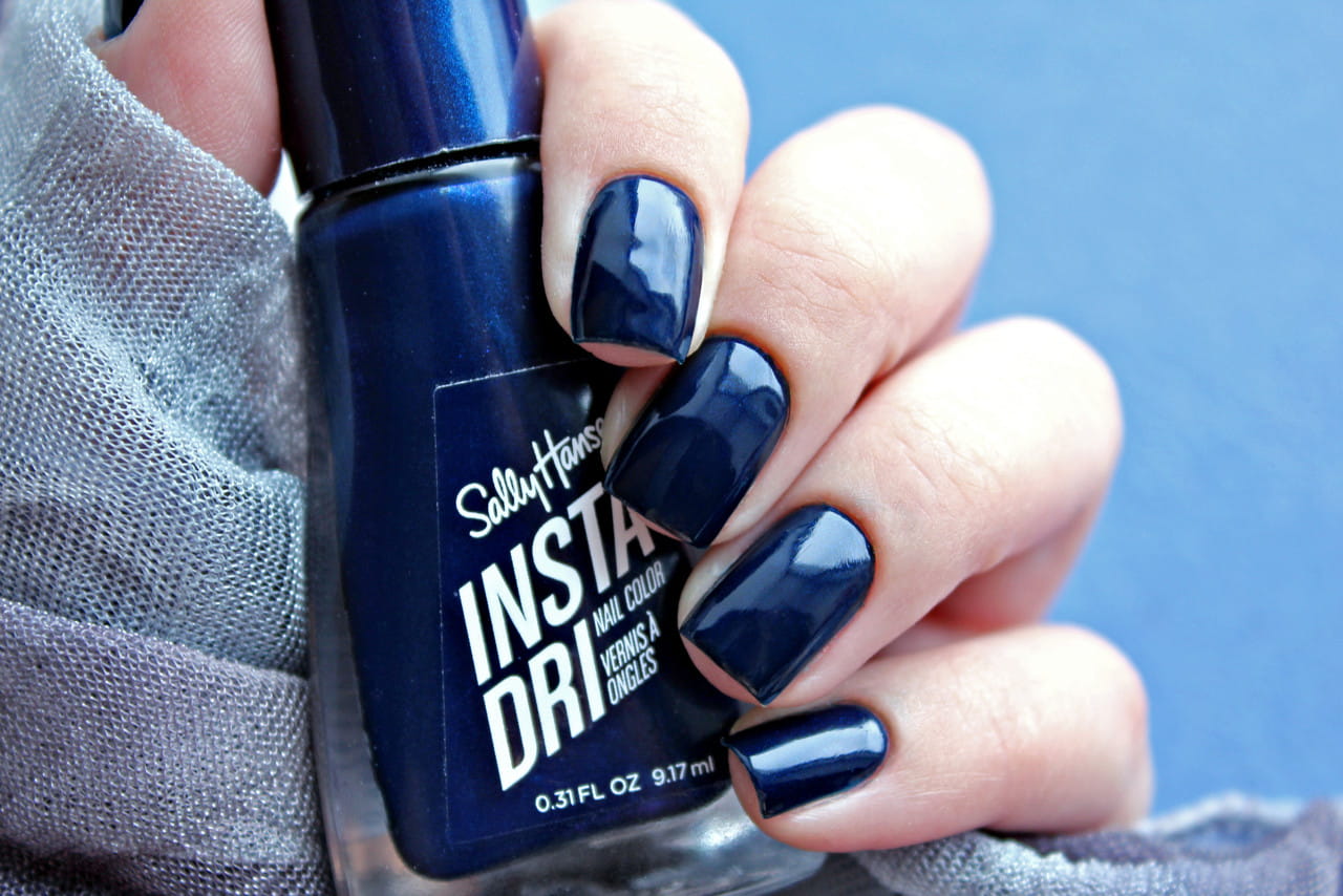 Лак insta dri. 443 лак салли хансен. Sally hansen лак для ногтей insta-dri matte metallic. Sally hansen синий. 393 лак салли хансен.